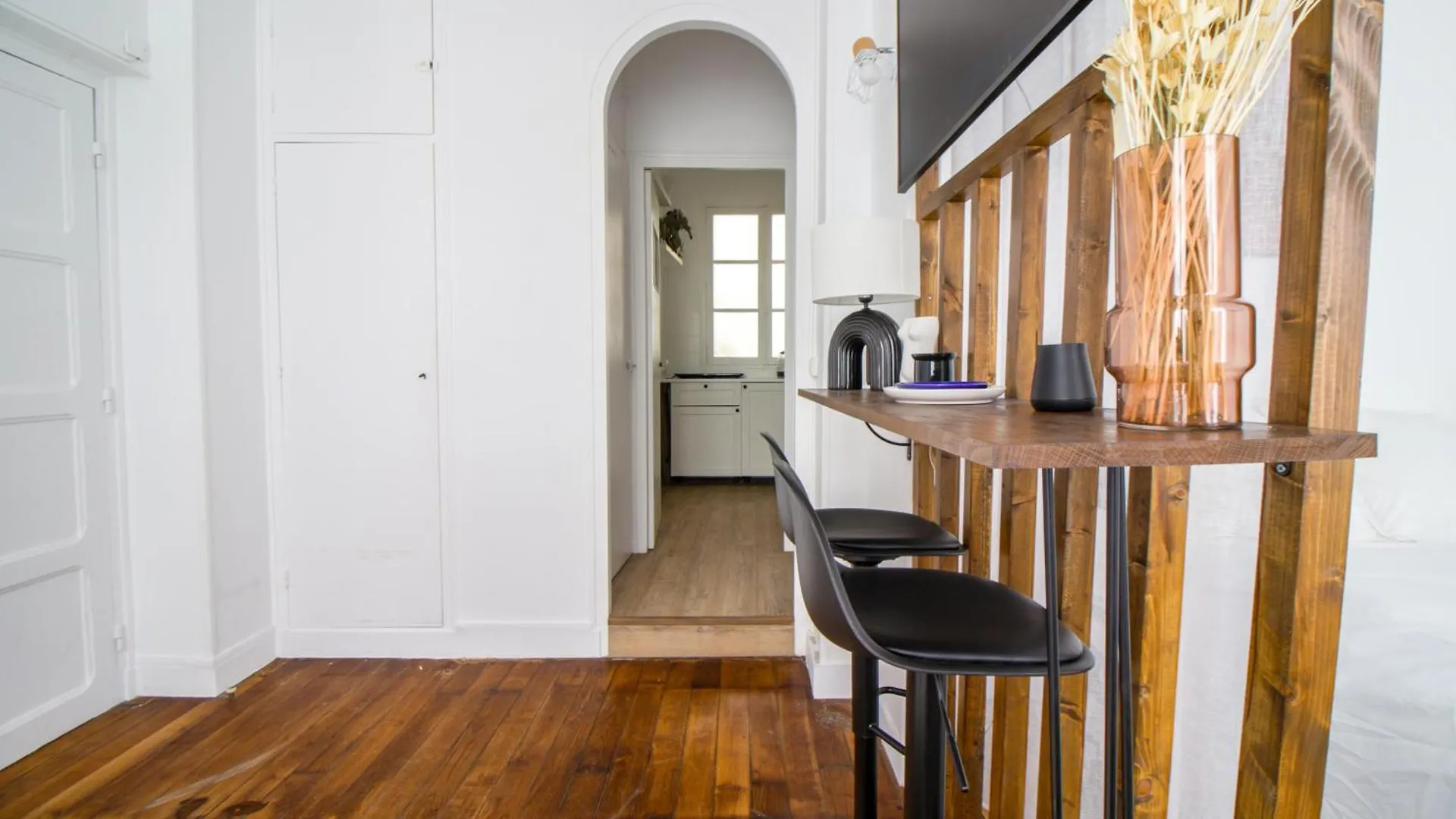 Ile Saint-Louis - Charming Apartment Paris